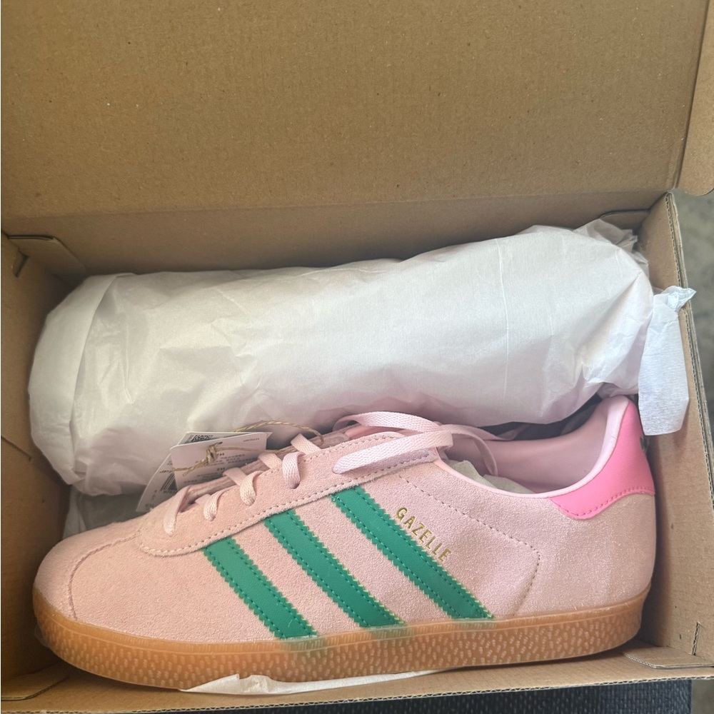 Adidas Gazelle J “Clear Pink / Collegiate Green / Gum” 6.5y/8w BNWT 🔥🍉